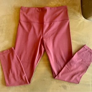 Athleta, ultra high rise elation 7/8 th TERRACOTA legging